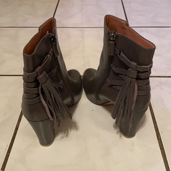 Halogen Grey Heather Sadee Lace-up  Boots/Booties - Picture 7 of 12